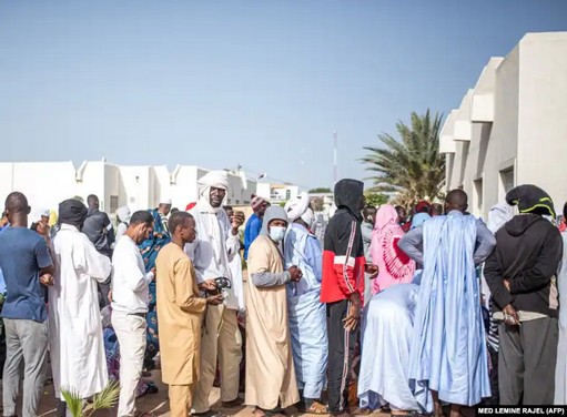 Choum : Un bureau de vote,108 votants, 102 bulletins nuls