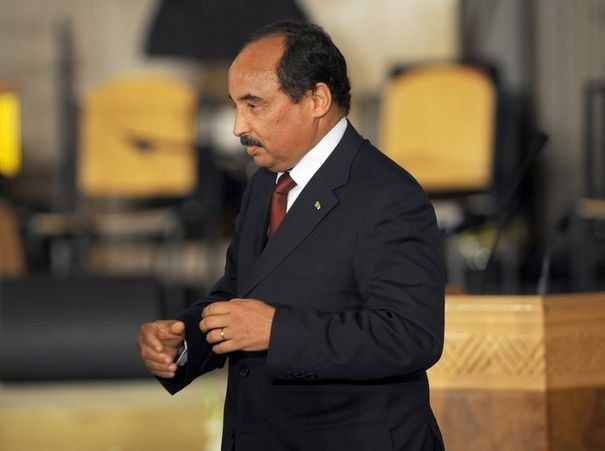 Nous réclamons un troisième mandat (présidentiel) pour Aziz !