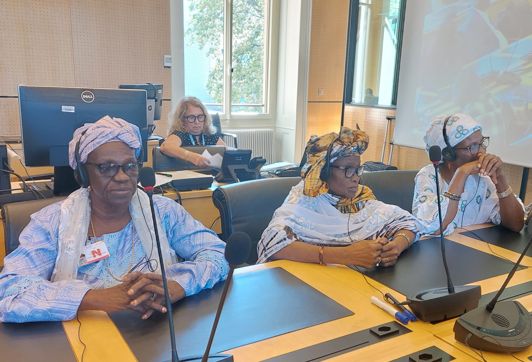 QUAND LE PASSIF HUMANITAIRE MAURITANIEN S’INVITE À GENÈVE / PAR MRG