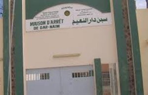 Les militants de l’IRA manifestent devant la prison de Dar Naim