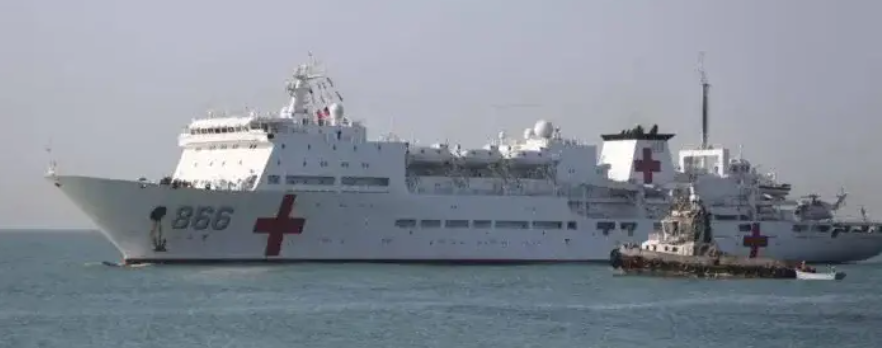Un navire médical militaire chinois est arrivé au port autonome de Nouakchott pour dispenser des soins gratuits Un navire médical militaire chinois est arrivé au port autonome de Nouakchott pour dispenser des soins gratuits
