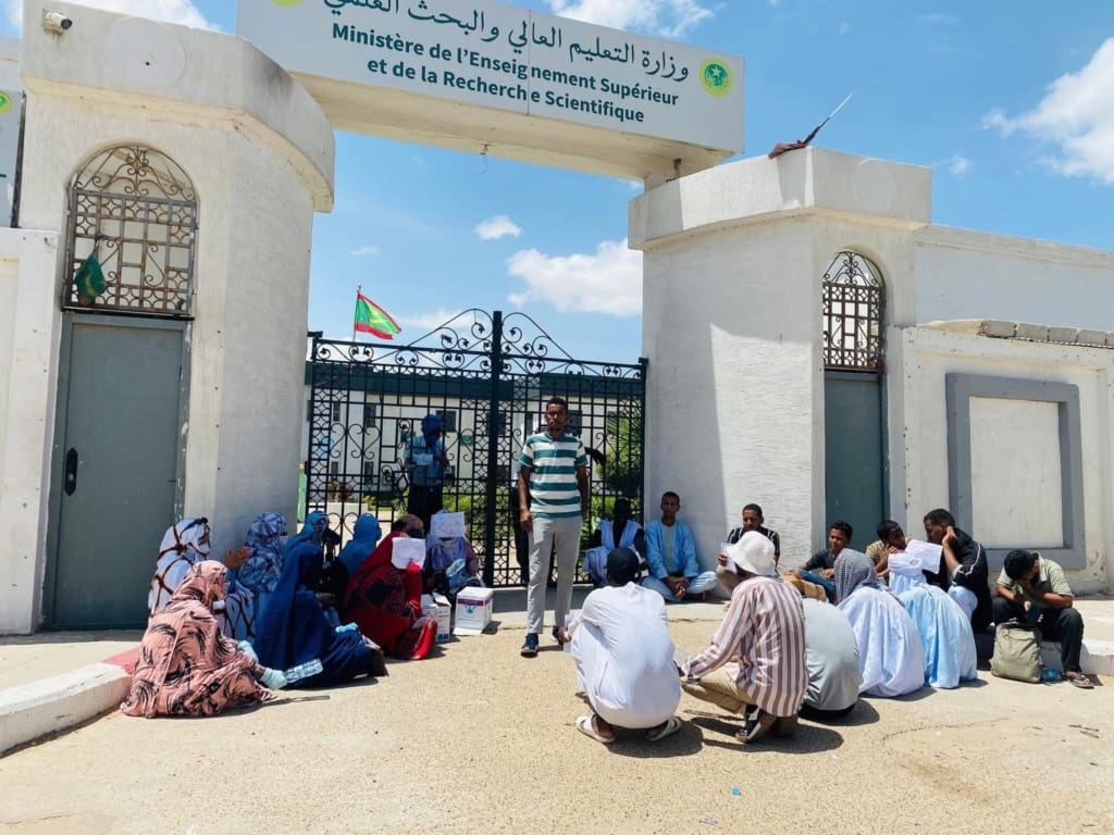 Grève générale des étudiants de la faculté de médecine Grève générale des étudiants de la faculté de médecine