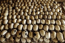 28 NOVEMBRE 1990 : HUMILIÉS, TRAÎNÉS PUIS PENDUS28 NOVEMBRE 1990 : HUMILIÉS, TRAÎNÉS PUIS PENDUS