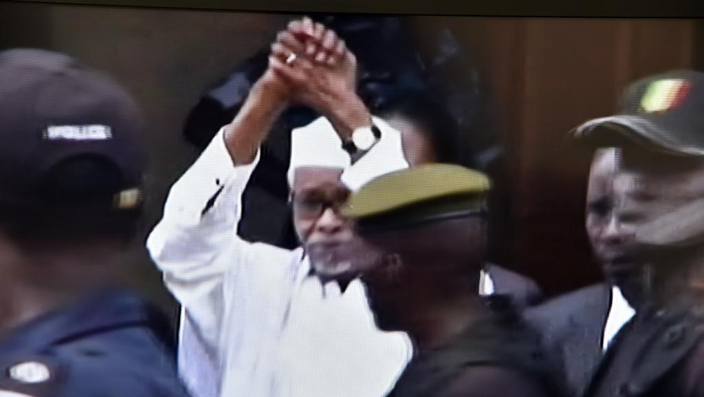 L’ancien président tchadien Hissène Habré est condamné à la prison à perpétuité par les Chambres africaines extraordinaires