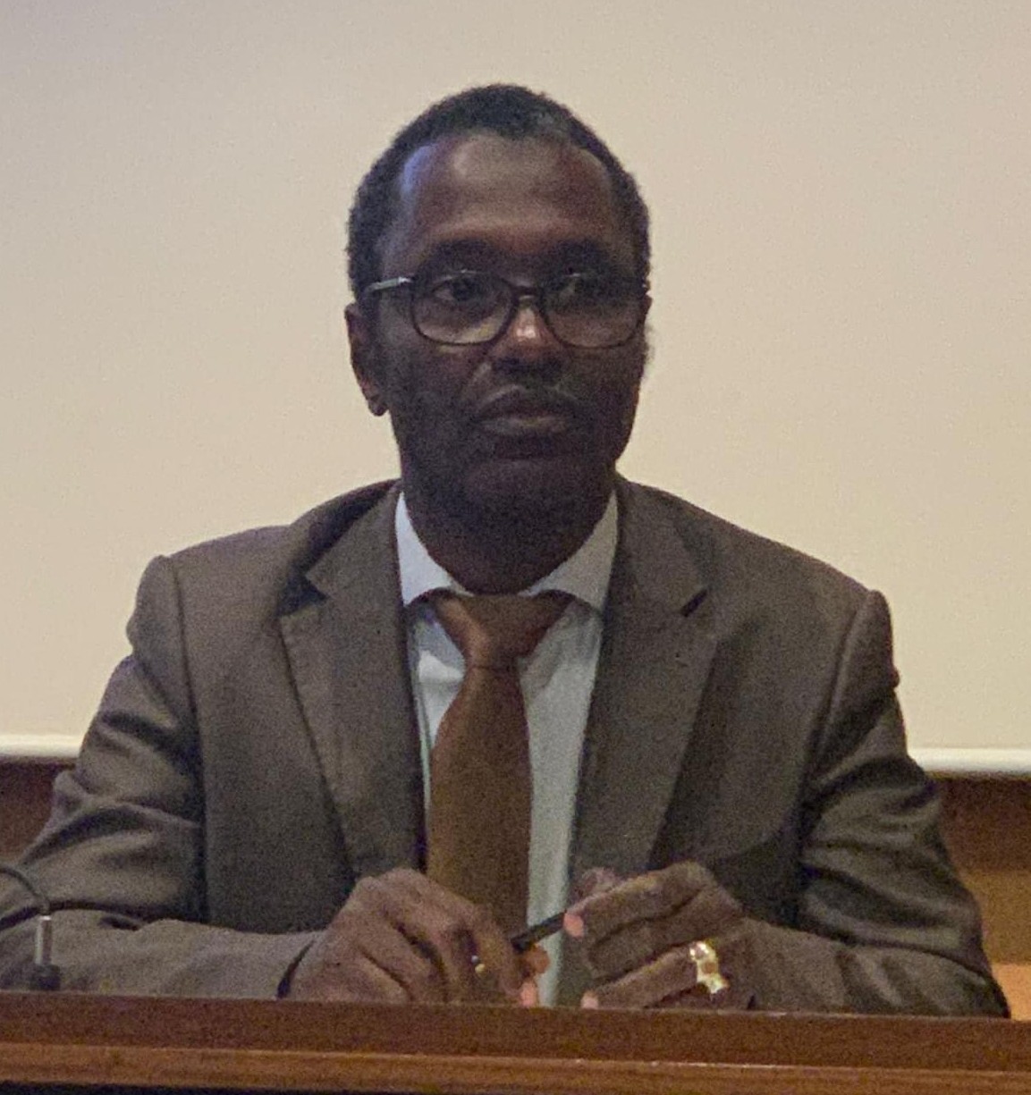 Inégalités sociales en Afrique : qui appuiera sur le bouton de     l’ascenseur social pour les jeunes ?