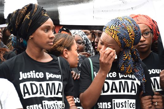 Un « syndrome asphyxique » a causé la mort d’Adama Traoré lors de son interpellation
