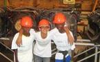Les enfants rapatriés visitent la première entreprise du pays (Reportage photos)