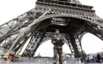 Homme au couteau à Paris. Il avoue avoir voulu s'en prendre à un militaire