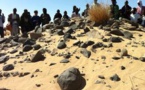 "JE VOIS DEUX SOLDATS RUDOYER UN OFFICIER DE LA MARINE, LE SOUS-LIEUTENANT TAMBADOU ABDOULAYE"