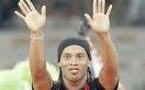 Flamengo: Ronaldinho signe pour 4 ans
