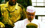 Ce 30 juin , l’ancien Président du Tchad en exil au Sénégal et accusé de crimes n'est plus chez lui, quelques heures après le départ du Président Obama de Dakar