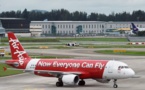 Un avion de la compagnie Air Asia a disparu entre l'Indonésie et Singapourr
