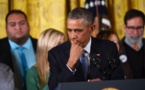 Etats-Unis : en larmes, Obama présente ses mesures contre les armes à feu