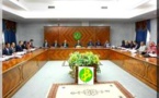 En Mauritanie : Les Ministres  violent la constitution, peut-on dire aux militaires de parler de coup d’état dans les casernes militaires ?
