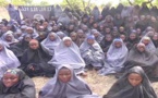 Nigeria : deux ans après l’enlèvement de 276 lycéennes, Boko Haram envoie une « preuve de vie » En savoir plus sur http://www.lemonde.fr/afrique/article/2016/04/14/nigeria-deux-ans-apres-l-enlevement-de-276-lyceennes-boko-haram-envoie-une-preuve-de-v