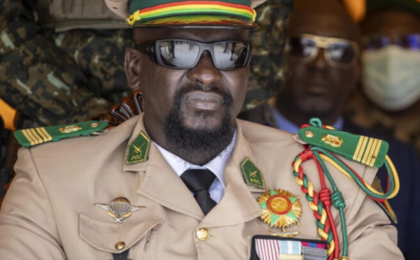 Guinée : le président de la transition annonce la dissolution du gouvernement